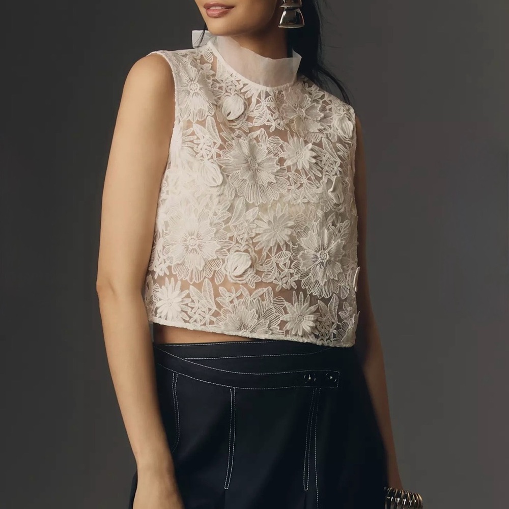 Anthropologie Maeve Ivory Floral Lace Cropped Shell Top